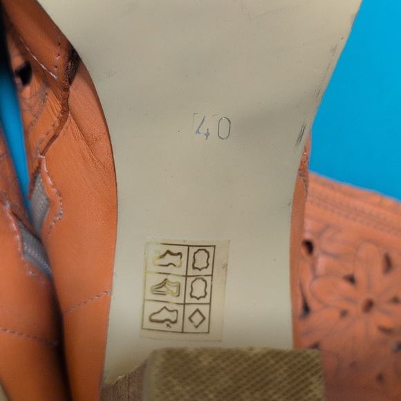 Knee-high Boots, genuine leather, Orange, laser cut, from Montenegro, 40 or 9.5 - Picture 5 of 12